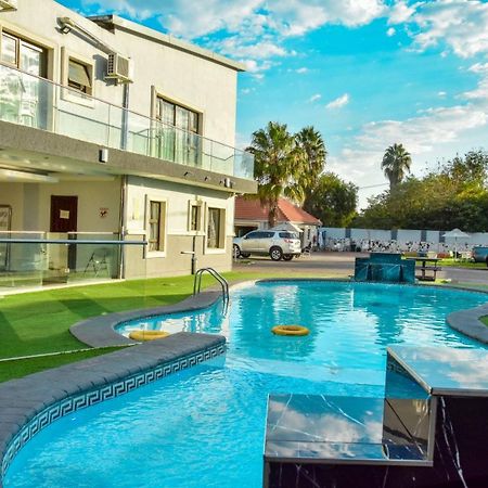 ורייניחן Lifestyle Lodge Hotel מראה חיצוני תמונה